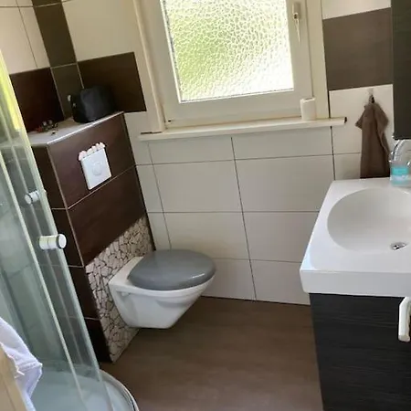Behagliches Nurdachhaus Im Ferienhausgebiet Langelsheim